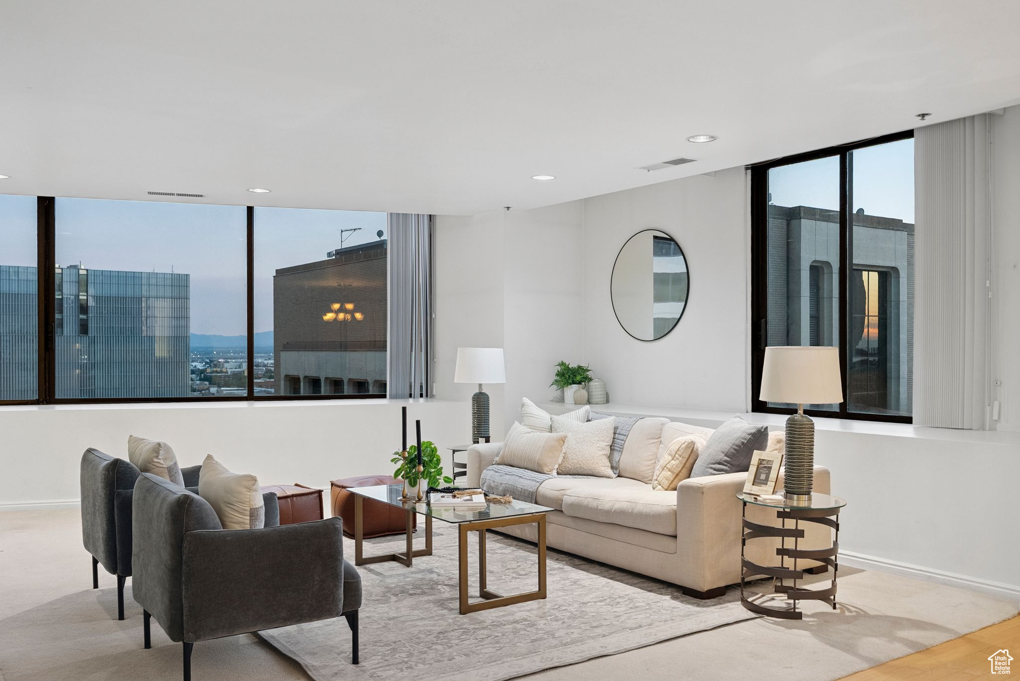 AMERICAN TOWERS - Residential