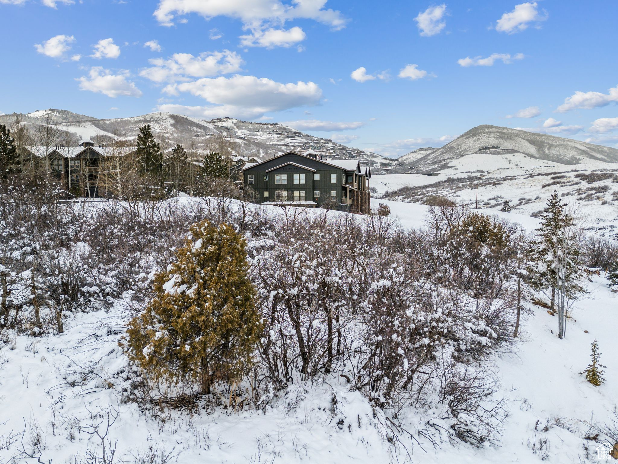 STAR HARBOUR ESTATES - Land