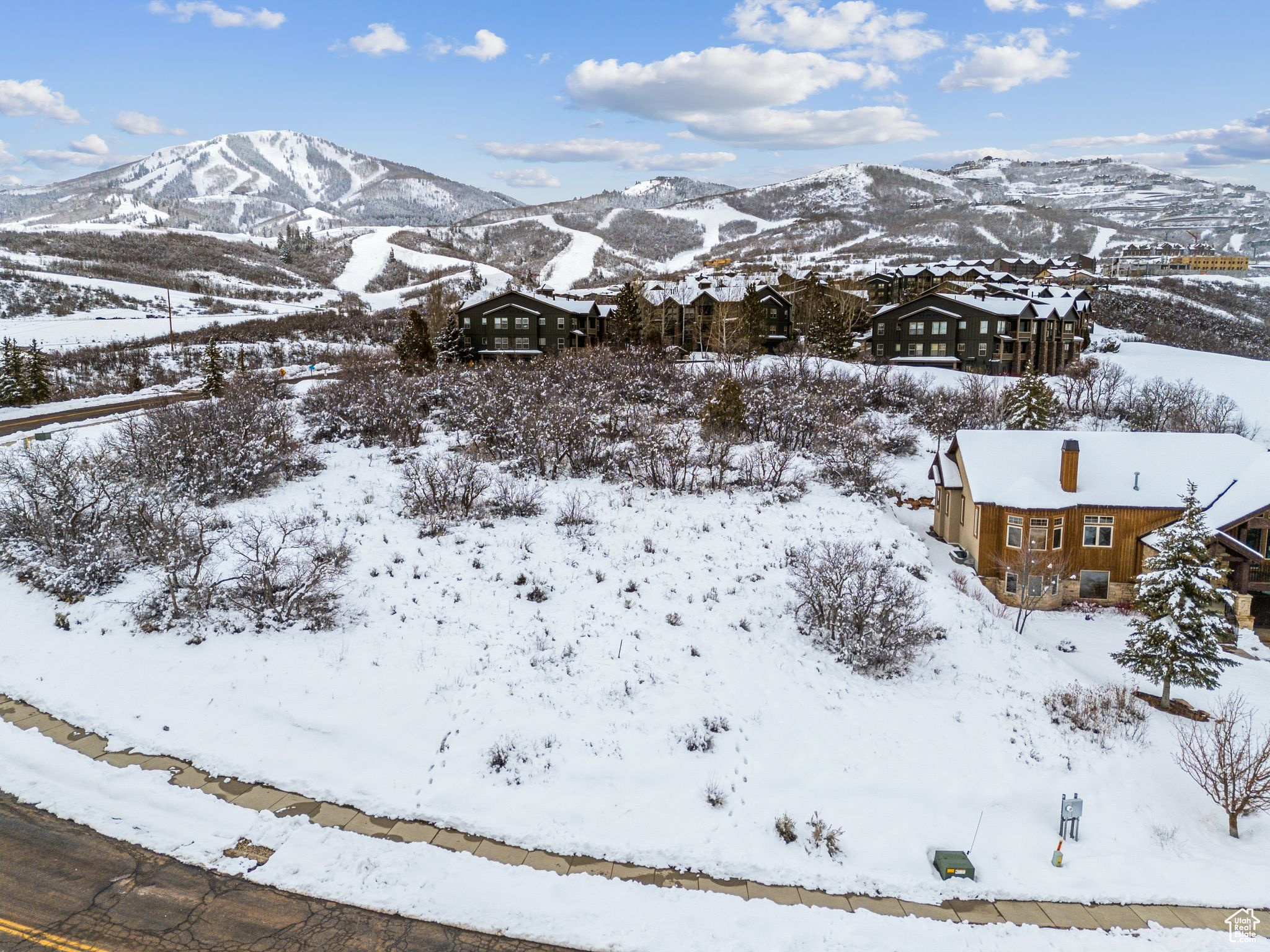 STAR HARBOUR ESTATES - Land