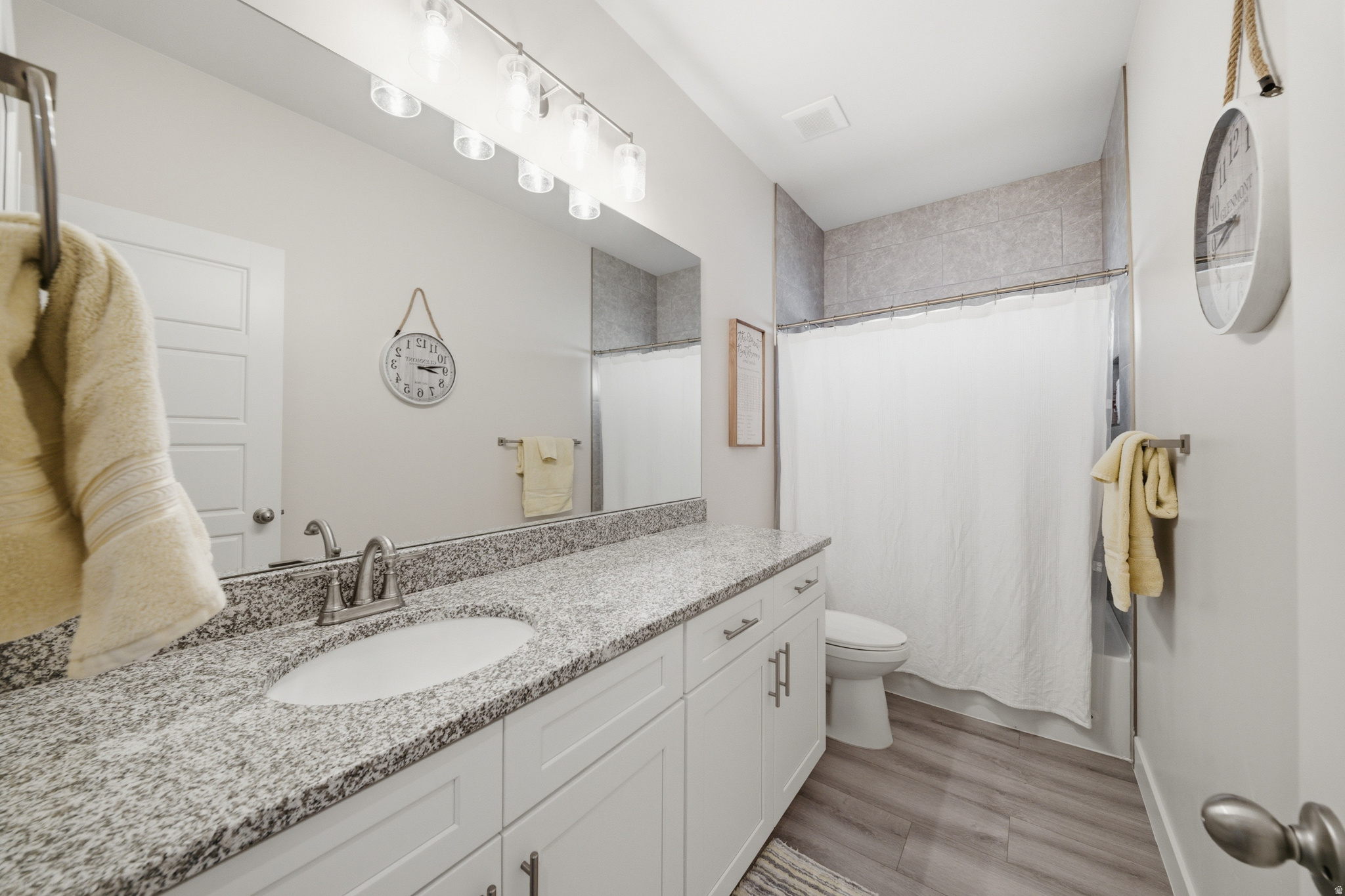 AUBURN HILLS PH 1 - Residential