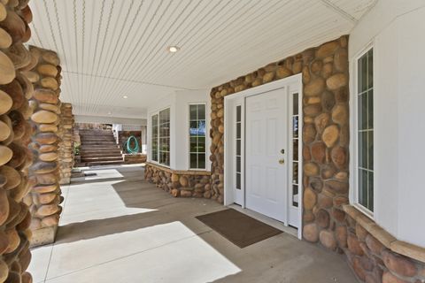 Tiny photo for 1232 N DUTCH FIELDS PKWY, Midway, UT 84049 (MLS # 2146788)