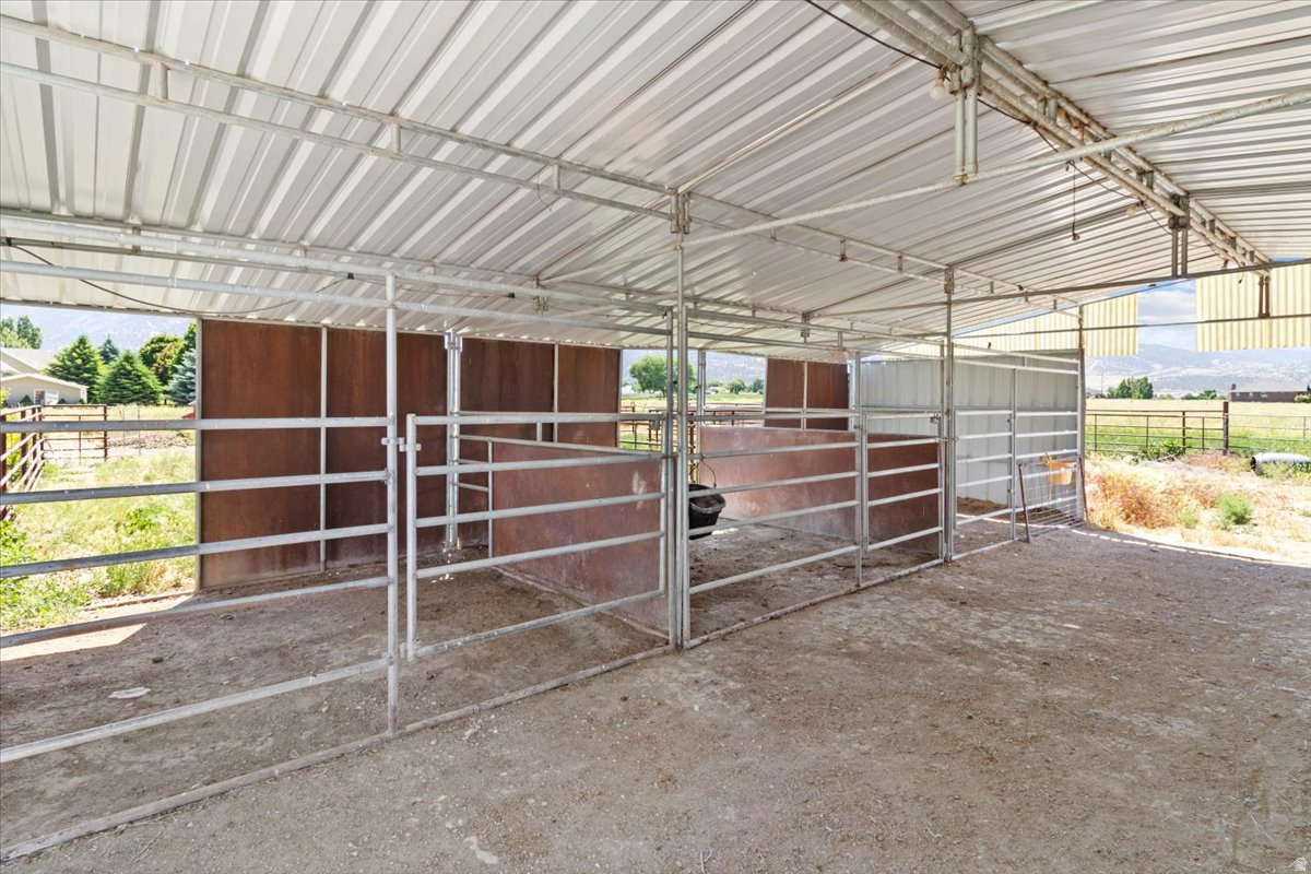 RIVER LANE - Residential