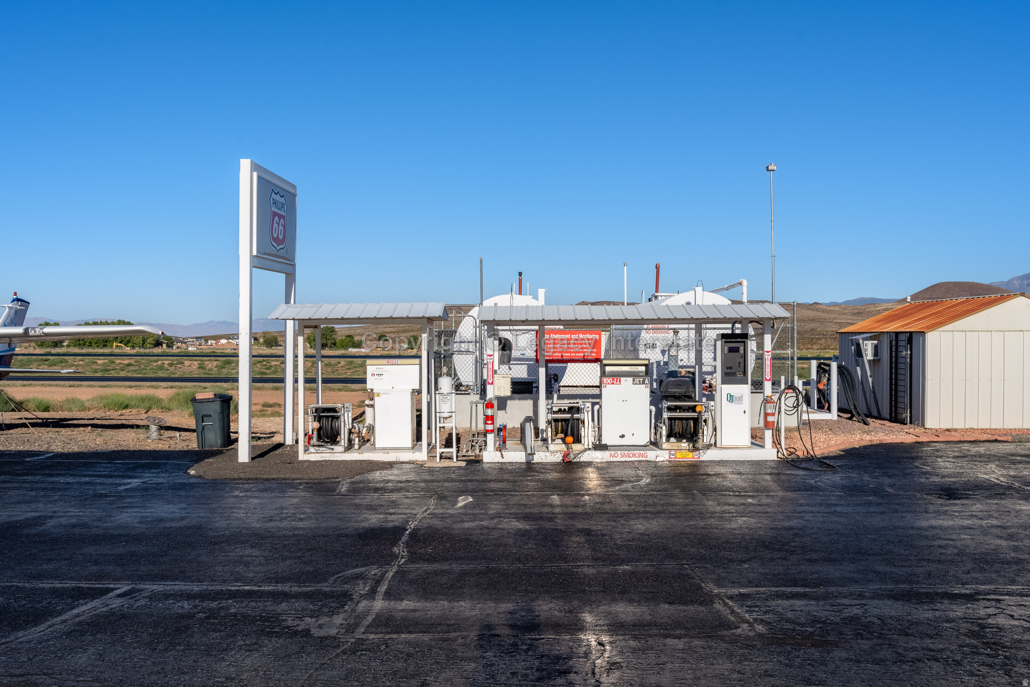 GENERAL DICK STOUT FIELD AIRPORT - Commercial Sale