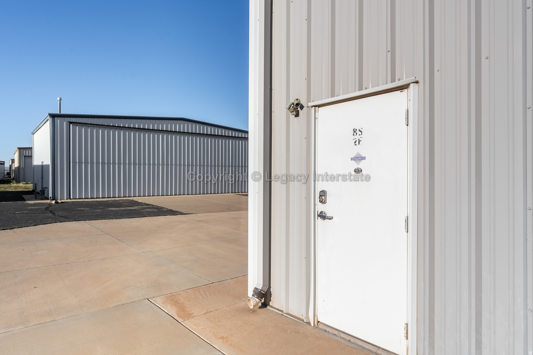 GENERAL DICK STOUT FIELD AIRPORT - Commercial Sale