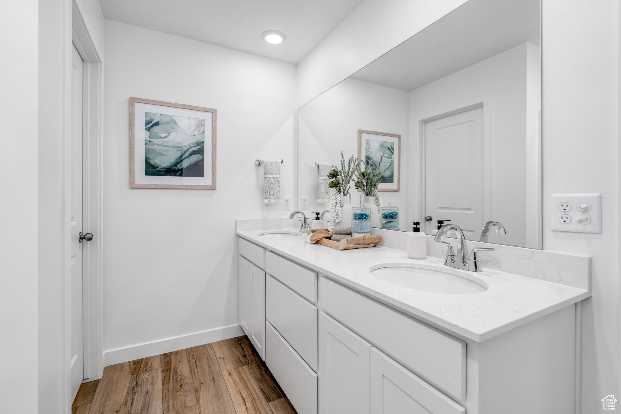 SUMMER SPRINGS - Residential