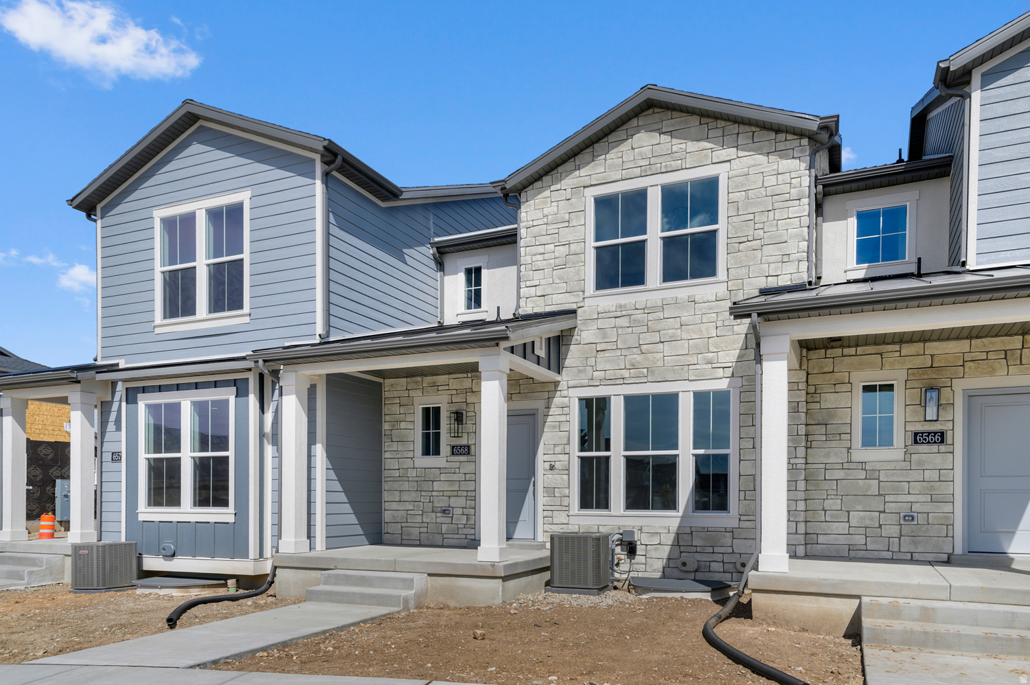 DRY CREEK HIGHLANDS TOWNS WJ 178 - Residential