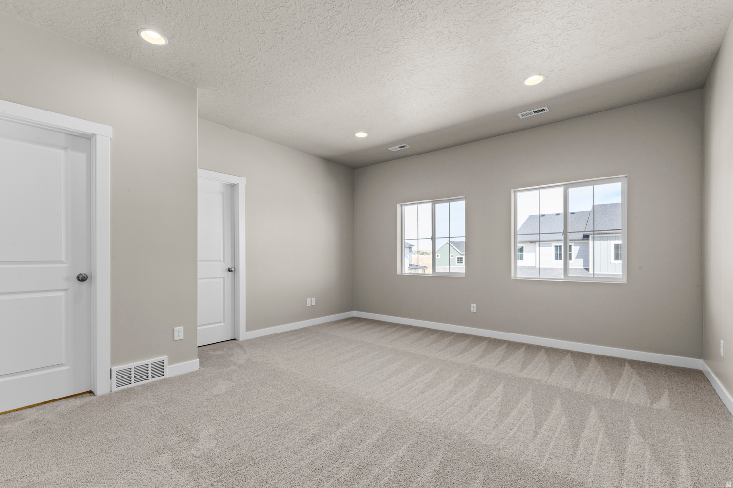 DRY CREEK HIGHLANDS TOWNS WJ 178 - Residential