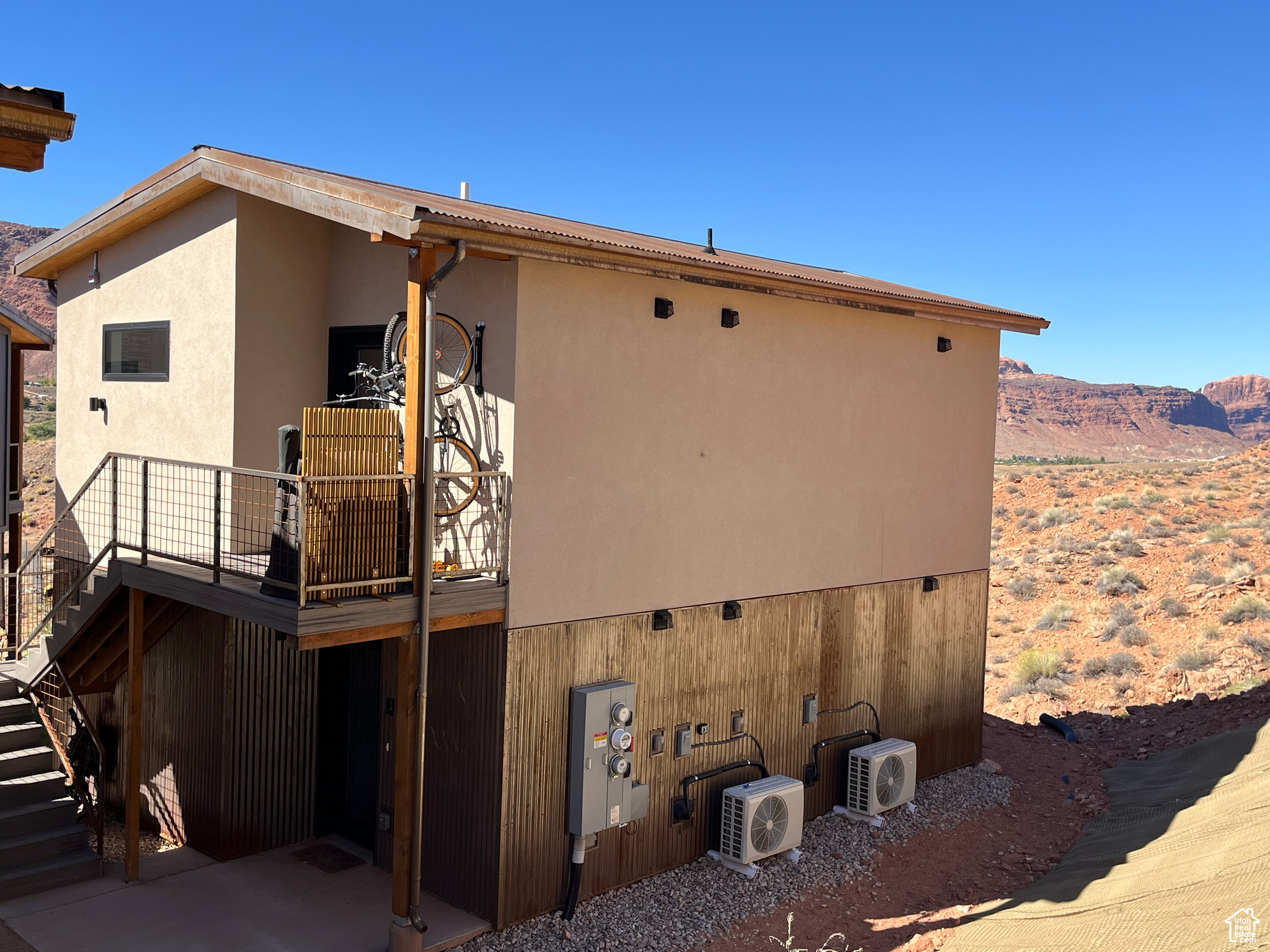 MURPHY FLATS - Residential