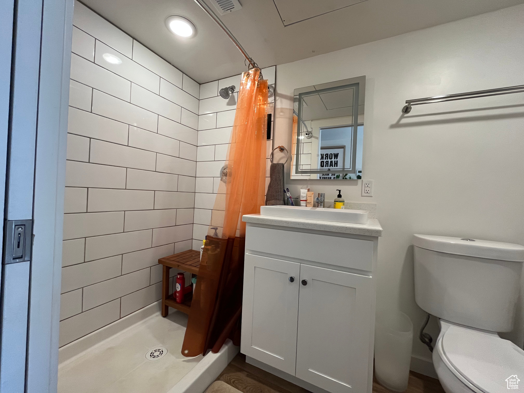 MURPHY FLATS - Residential