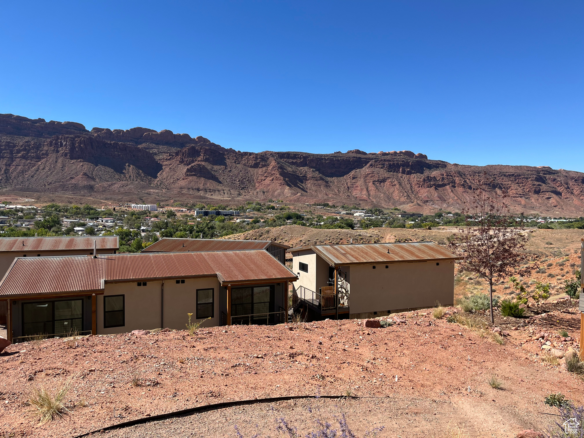 MURPHY FLATS - Residential