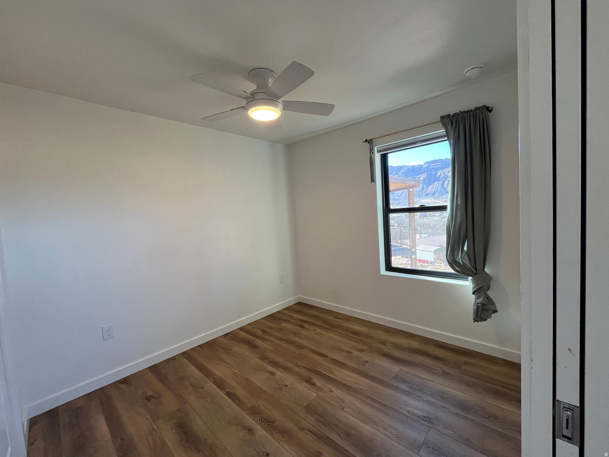 MURPHY FLATS - Residential