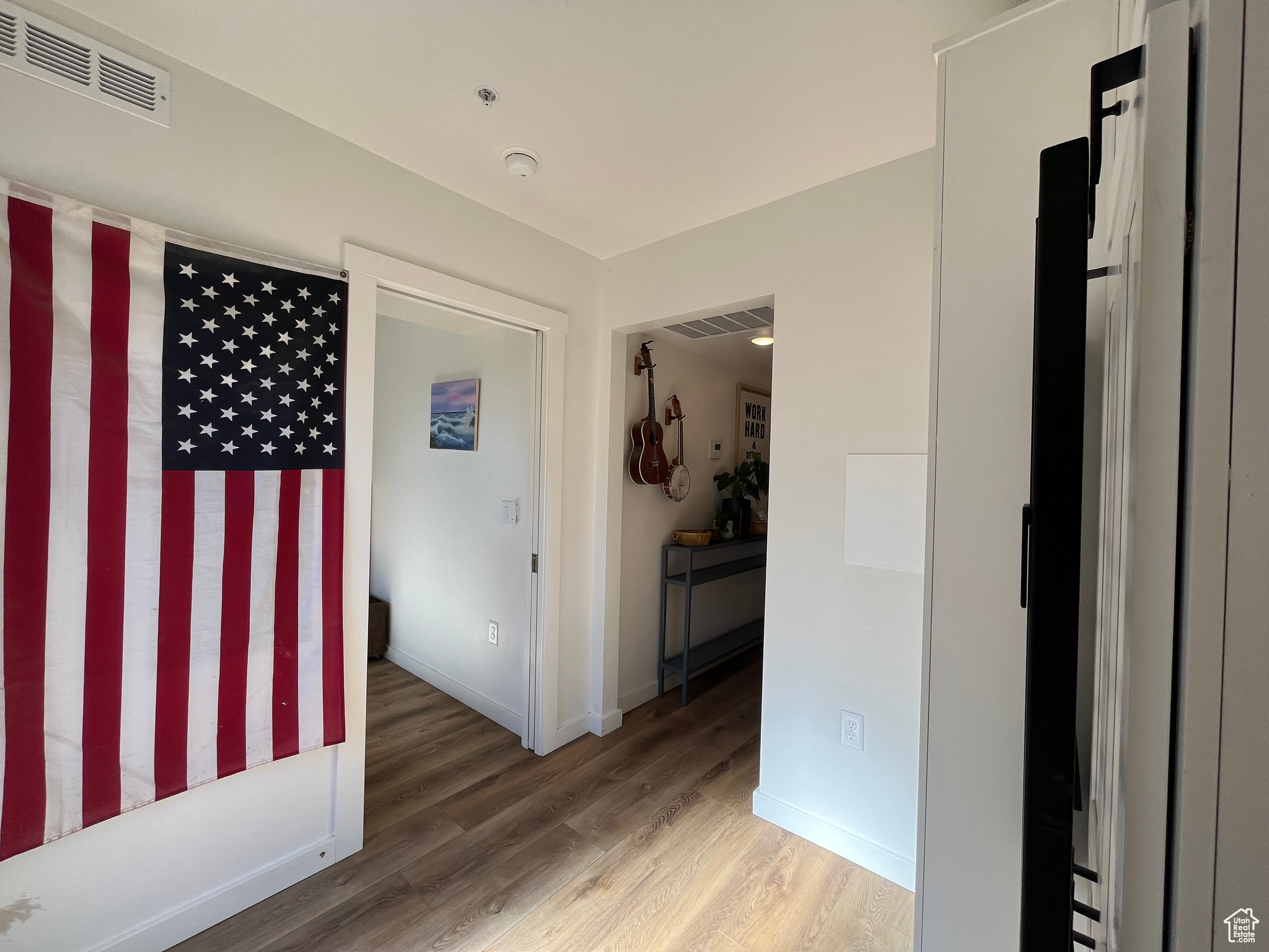 MURPHY FLATS - Residential