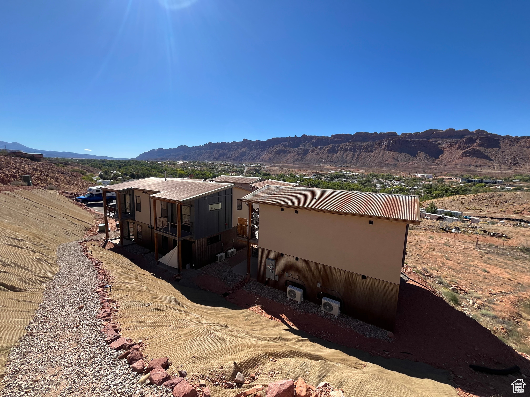 MURPHY FLATS - Residential