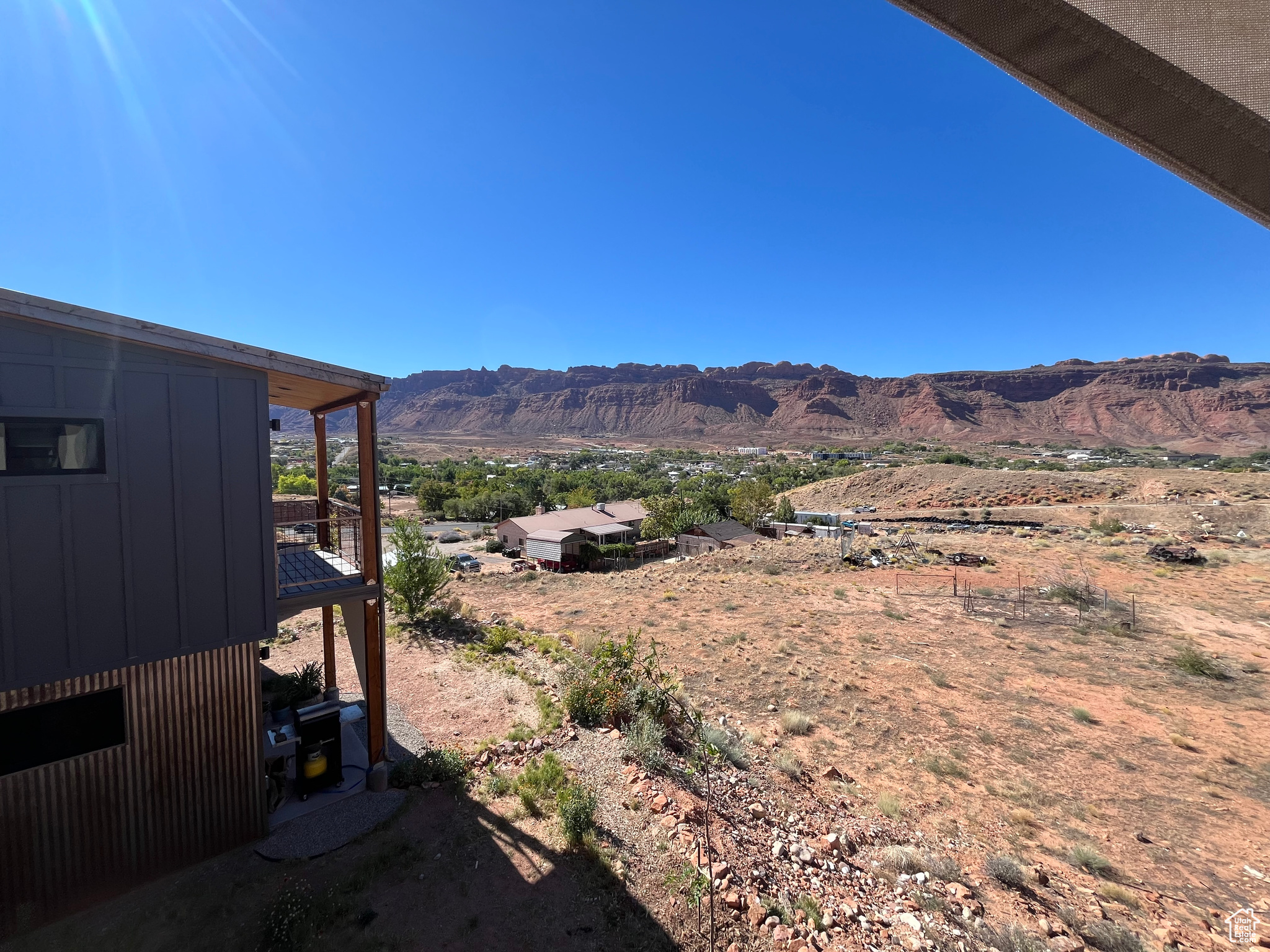 MURPHY FLATS - Residential