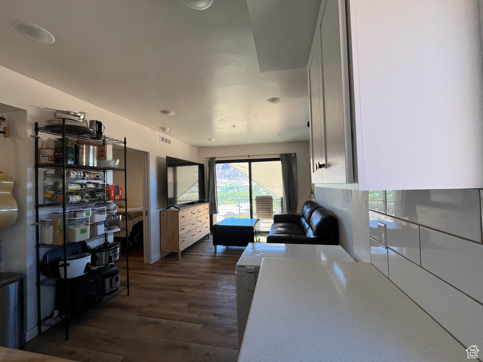 MURPHY FLATS - Residential
