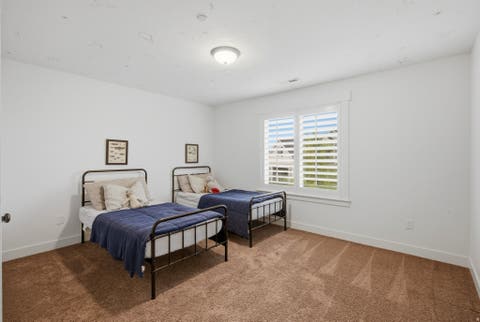 Tiny photo for 604 W OLYMPIC LN, Elk Ridge, UT 84651 (MLS # 2175612)