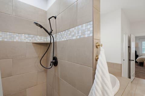 Tiny photo for 604 W OLYMPIC LN, Elk Ridge, UT 84651 (MLS # 2175612)