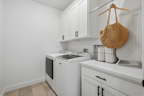 Tiny photo for 604 W OLYMPIC LN, Elk Ridge, UT 84651 (MLS # 2175612)