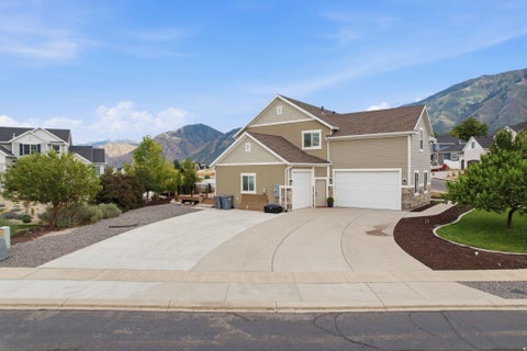 Tiny photo for 604 W OLYMPIC LN, Elk Ridge, UT 84651 (MLS # 2175612)