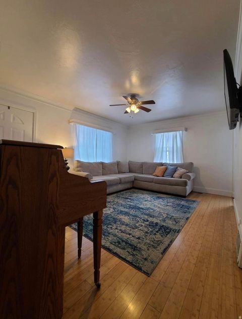 Tiny photo for 489 N BEVERLY AVE, Orem, UT 84057 (MLS # 2139026)