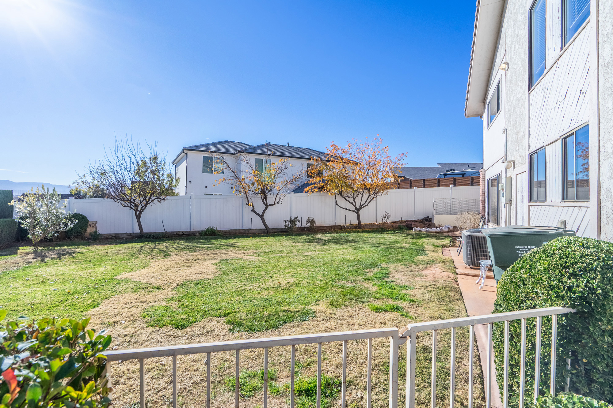 BLOOMINGTON COUNTRY CLUB - Residential