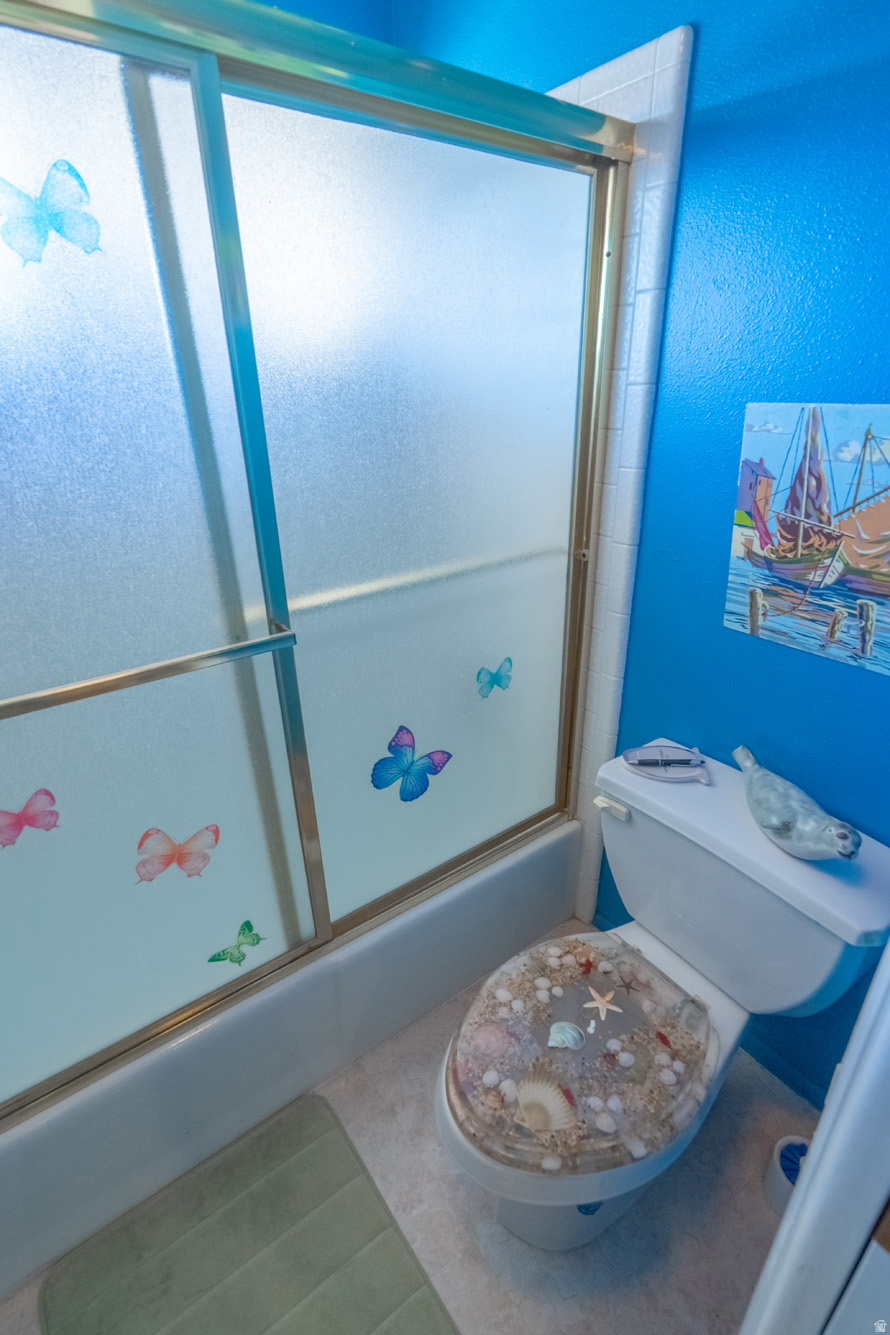 BLOOMINGTON COUNTRY CLUB - Residential