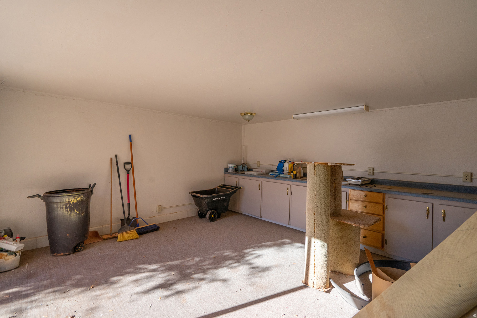 BLOOMINGTON COUNTRY CLUB - Residential