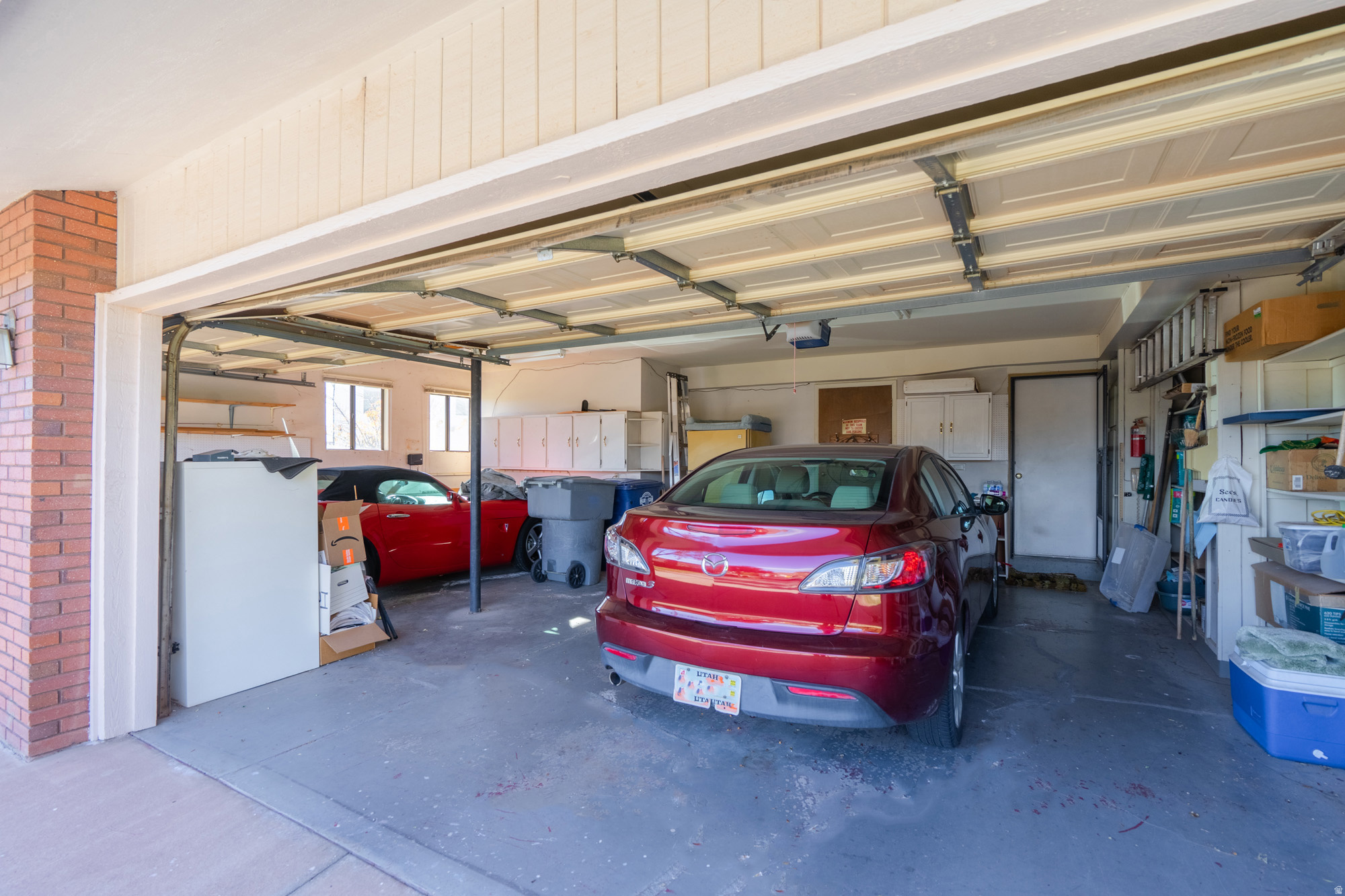 BLOOMINGTON COUNTRY CLUB - Residential