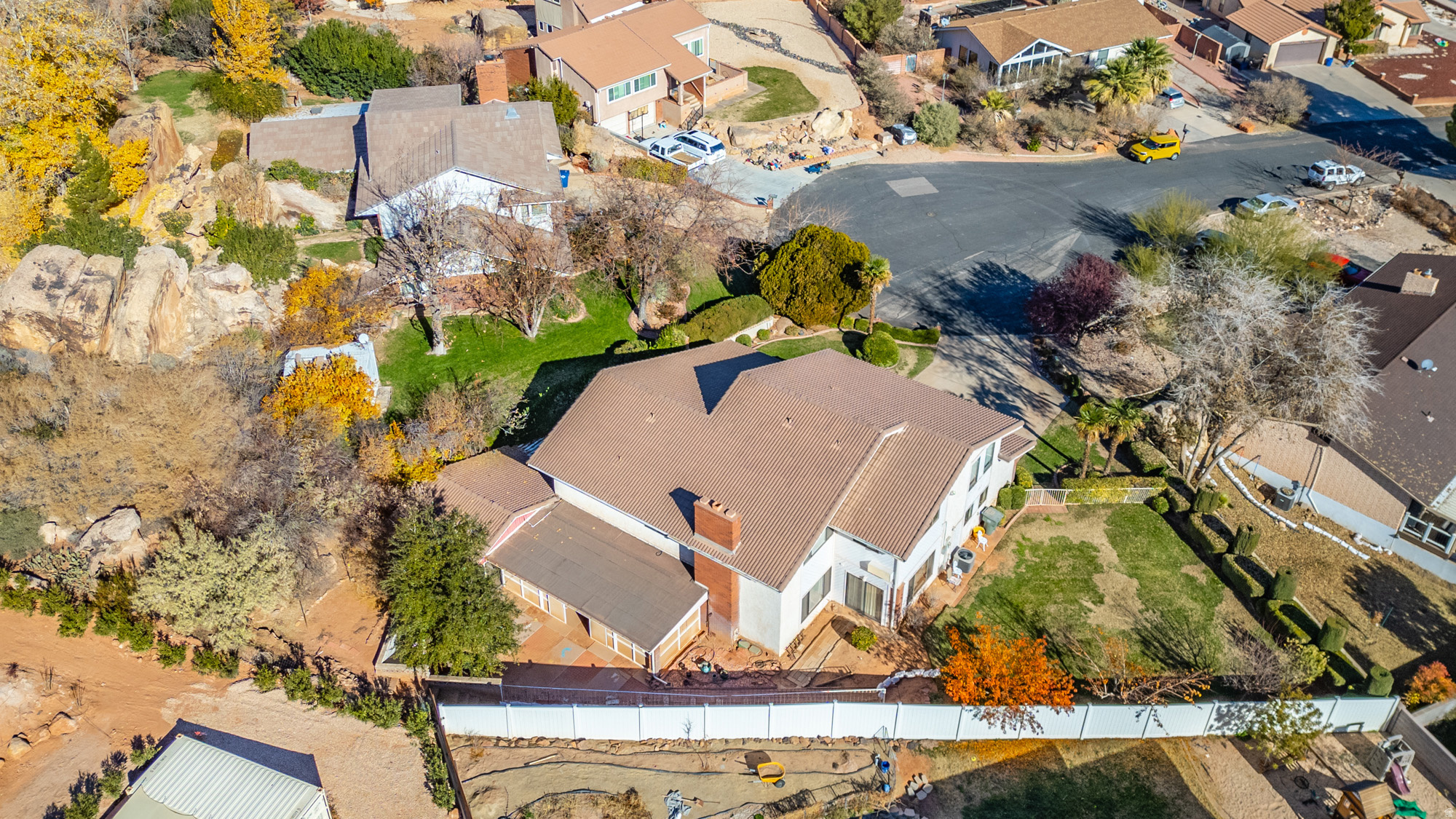 BLOOMINGTON COUNTRY CLUB - Residential