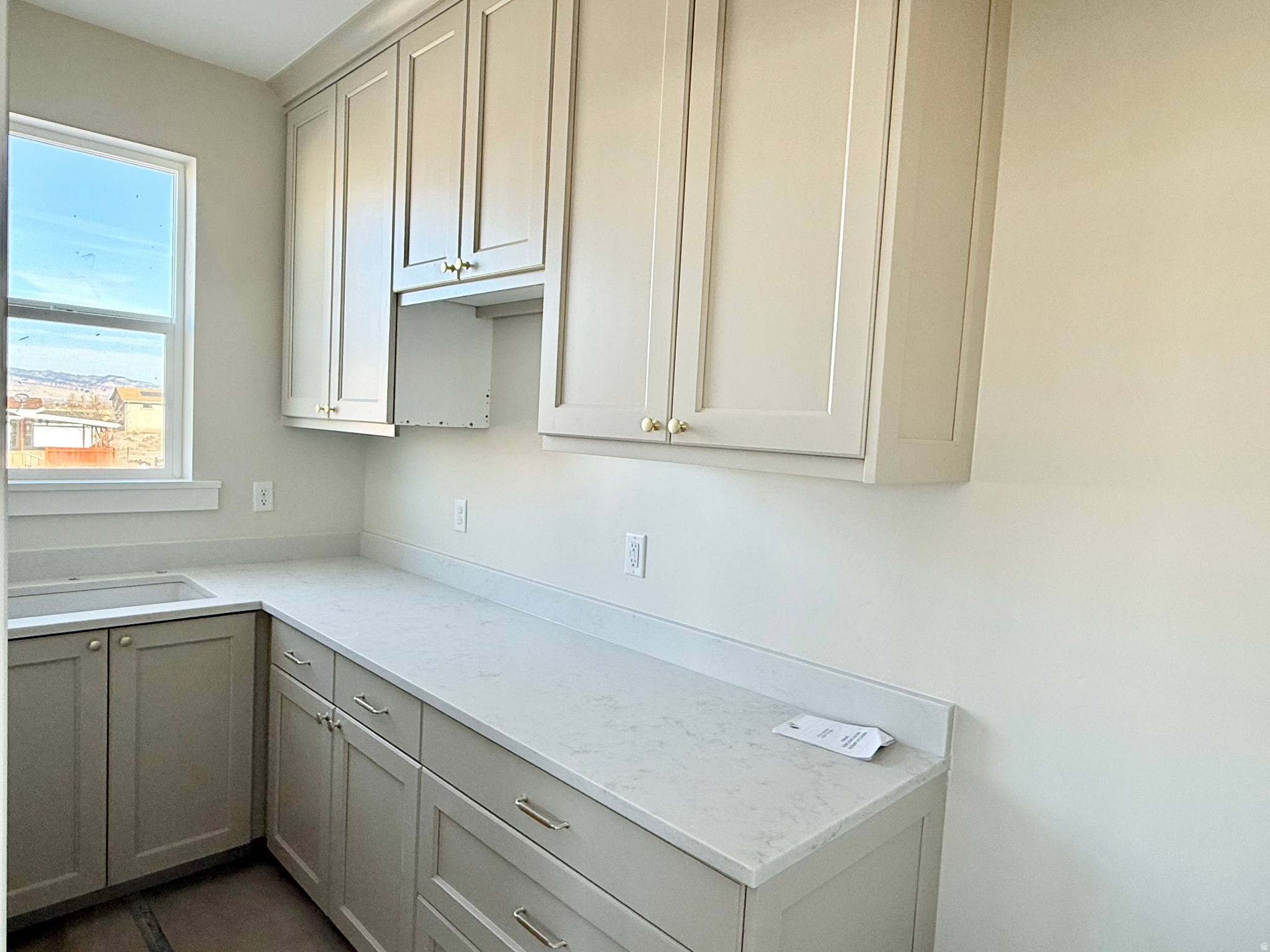 MONROE HOT SPRINGS - Residential