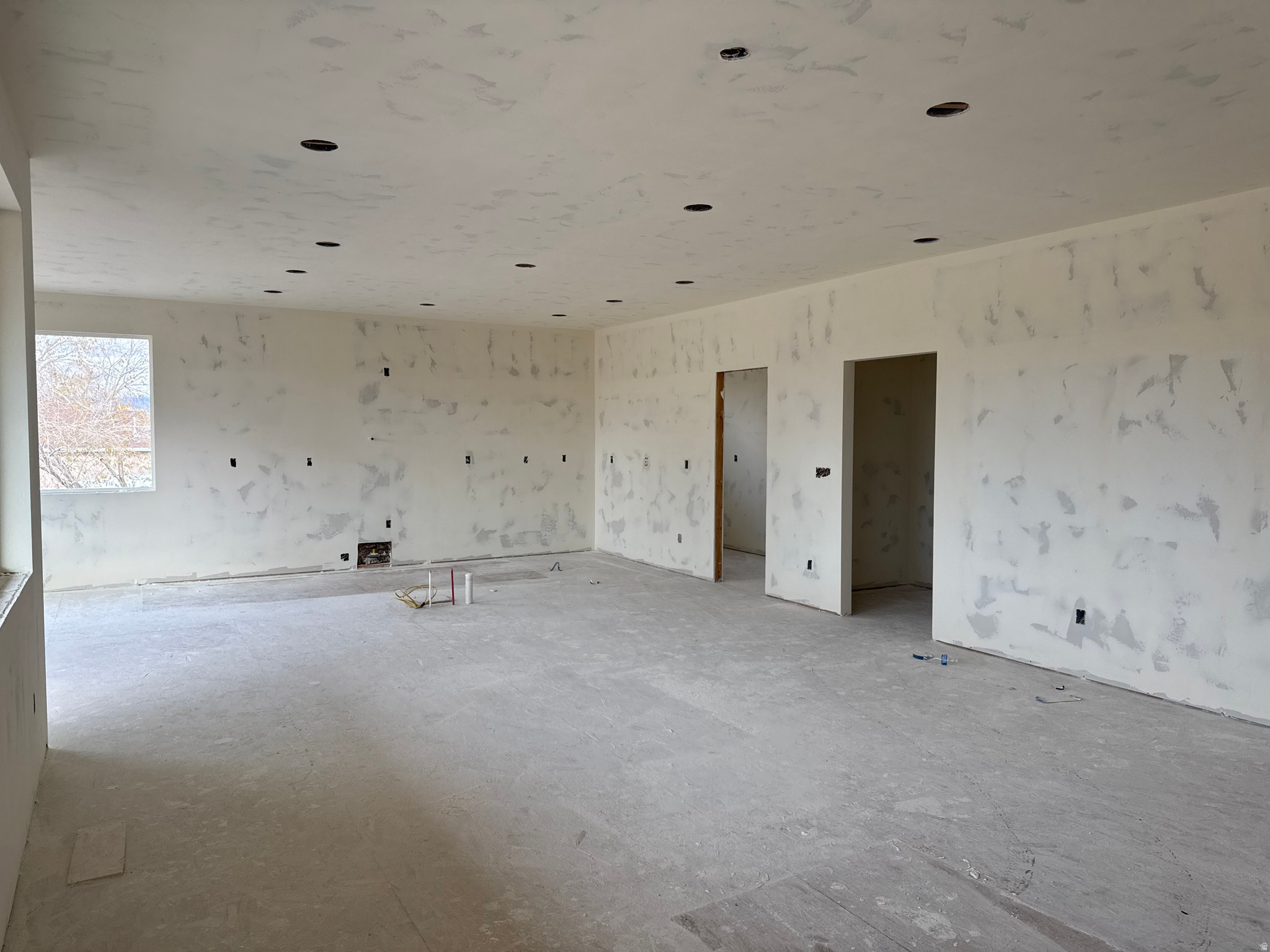 MONROE HOT SPRINGS - Residential