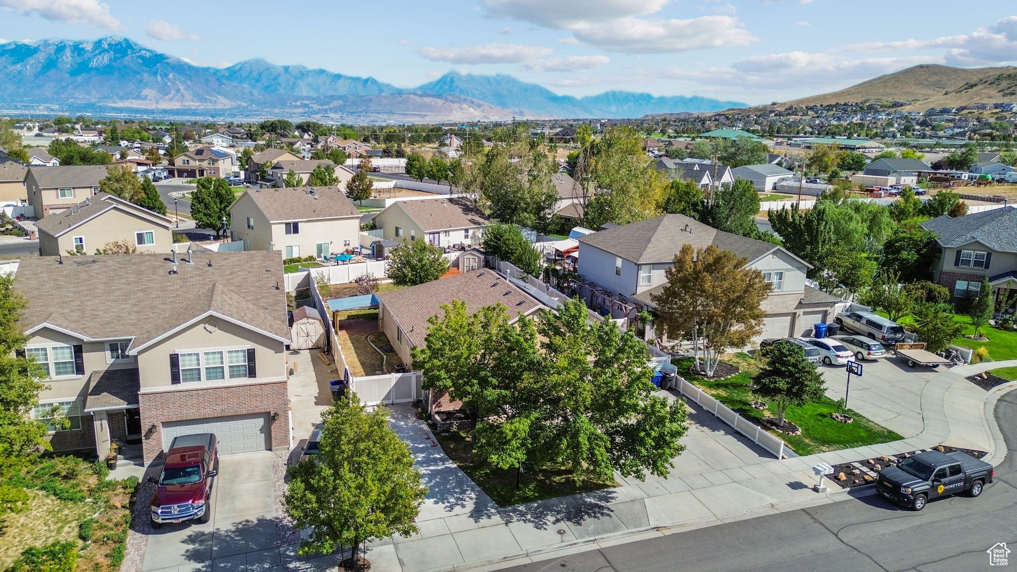 HAMILTON FARMS - Residential