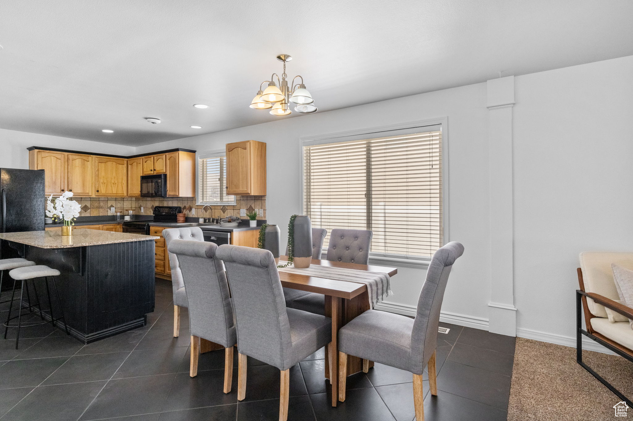 HAMILTON FARMS - Residential