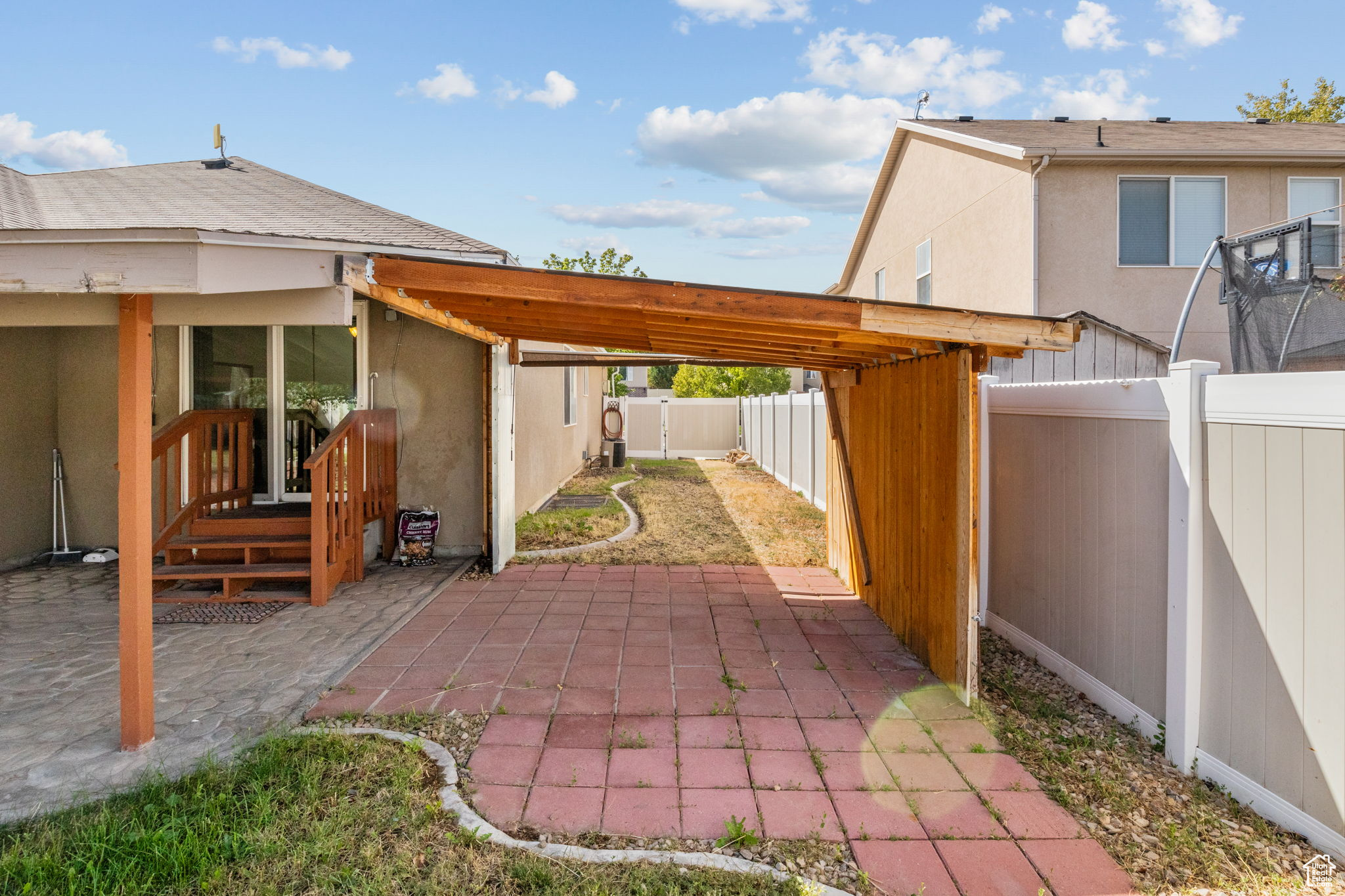 HAMILTON FARMS - Residential