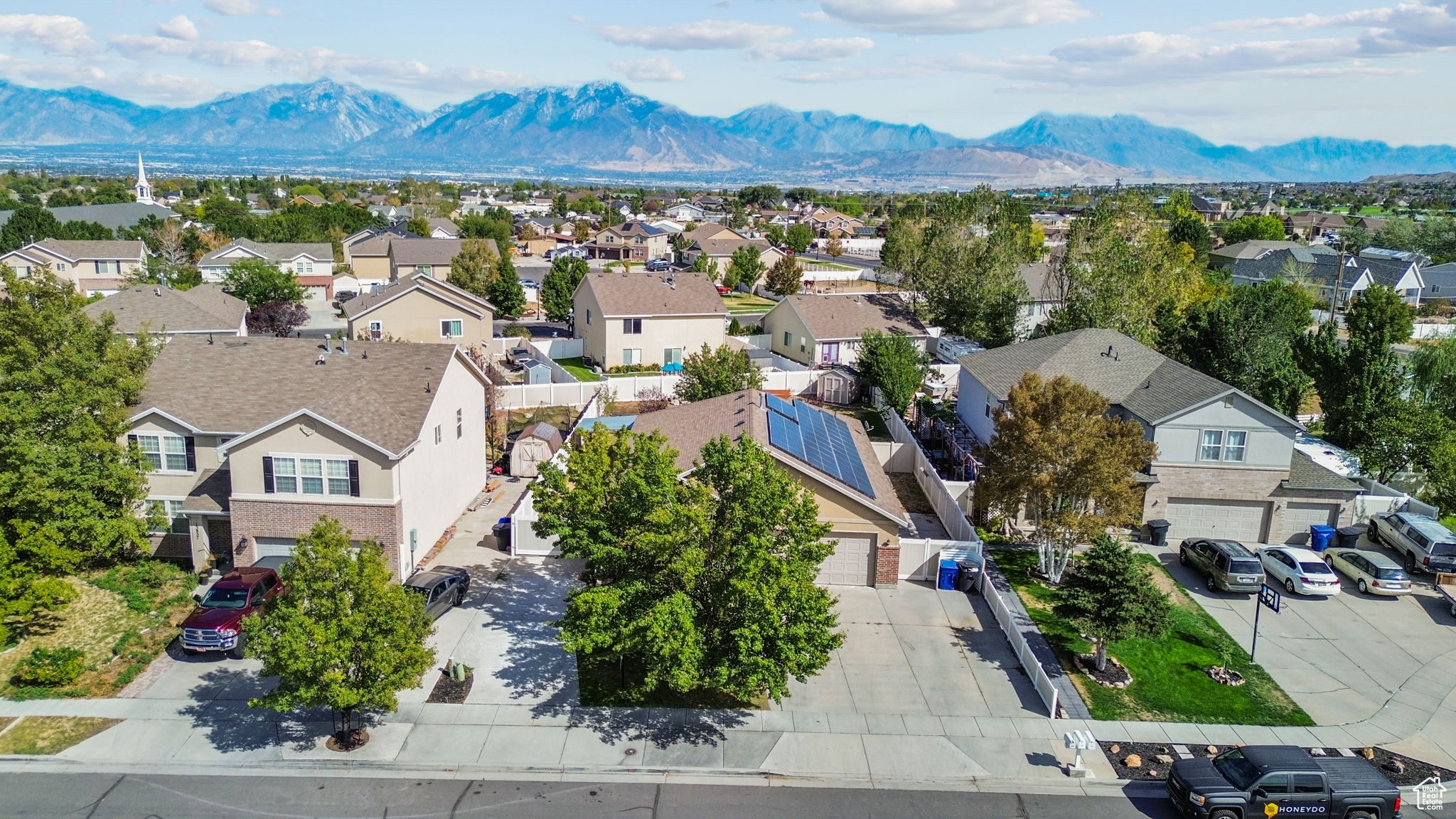 HAMILTON FARMS - Residential