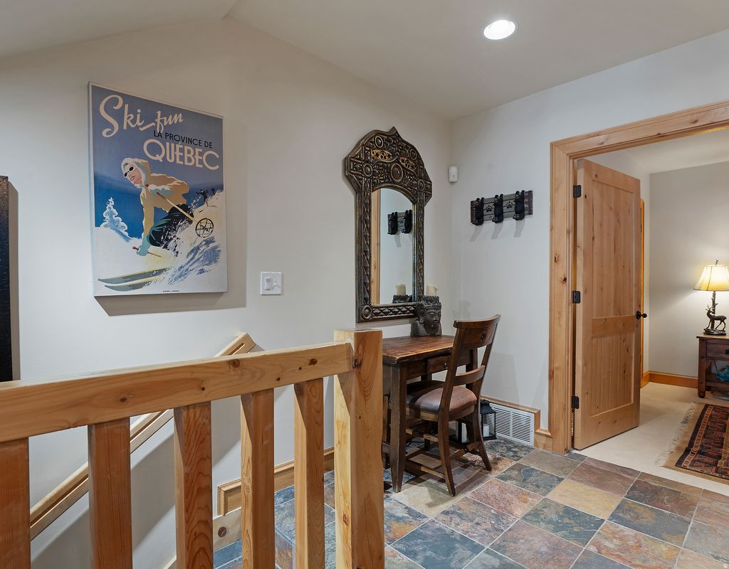 Photo of 556 DEER LOOP #556A, Park City, UT 84060 (MLS # 2134072)