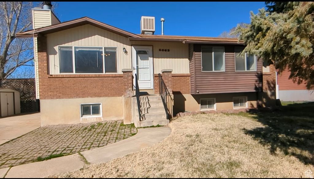 Photo of 5063 S 2825 W, Roy, UT 84067 (MLS # 2122451)