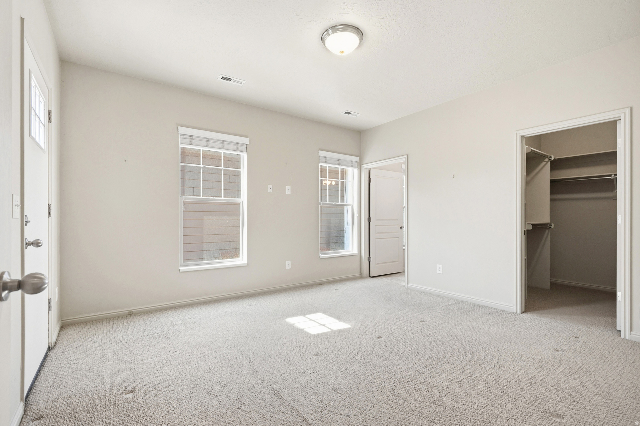 DAYBREAK - Residential