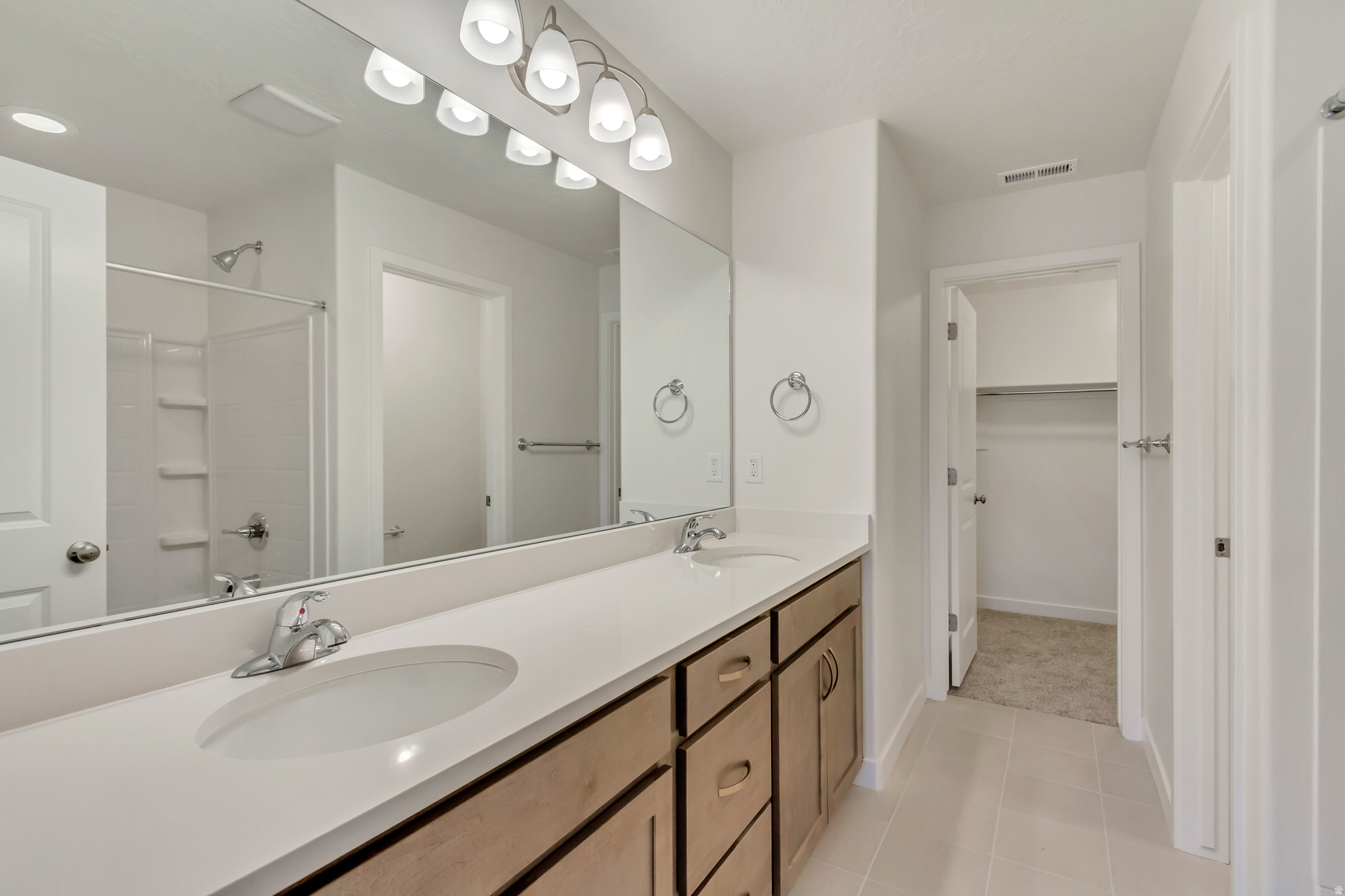 HARMONY PLACE - Residential