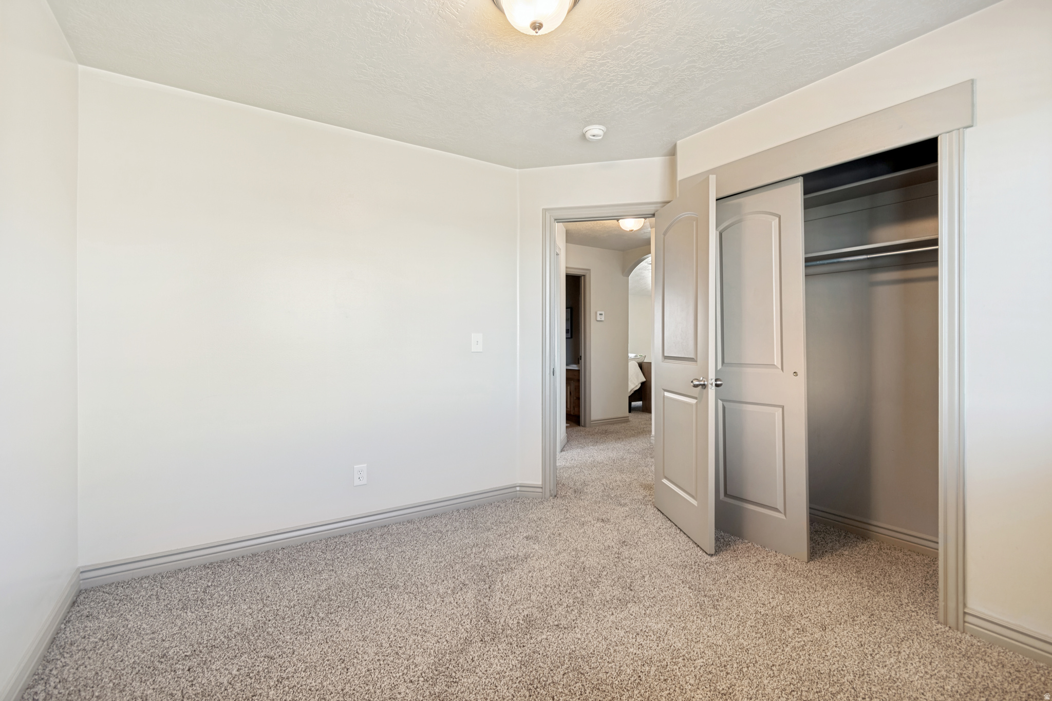 SIENNA VISTA - Residential