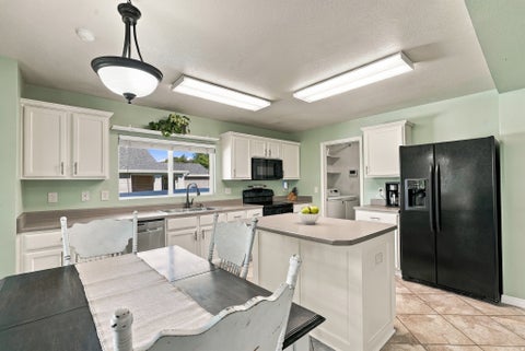 Tiny photo for 1076 S 1050 W, Woods Cross, UT 84087 (MLS # 2185277)