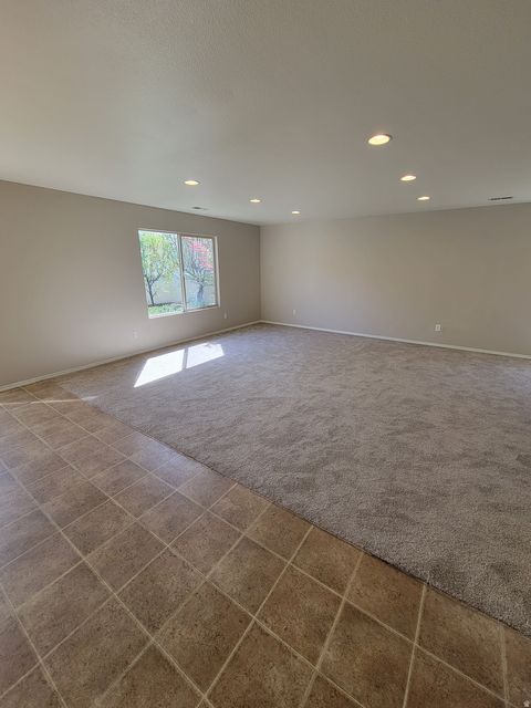 Tiny photo for 511 S SPANISH FIELDS DR, Spanish Fork, UT 84660 (MLS # 2151293)