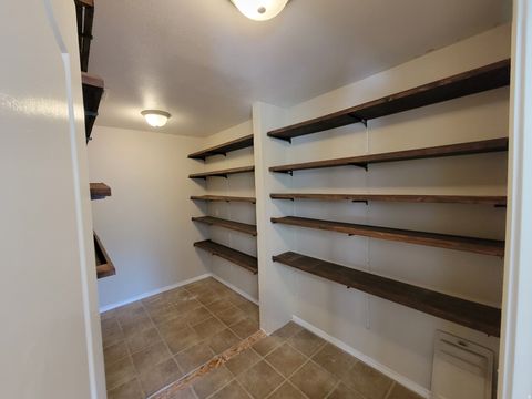 Tiny photo for 511 S SPANISH FIELDS DR, Spanish Fork, UT 84660 (MLS # 2151293)