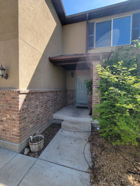 Tiny photo for 511 S SPANISH FIELDS DR, Spanish Fork, UT 84660 (MLS # 2151293)