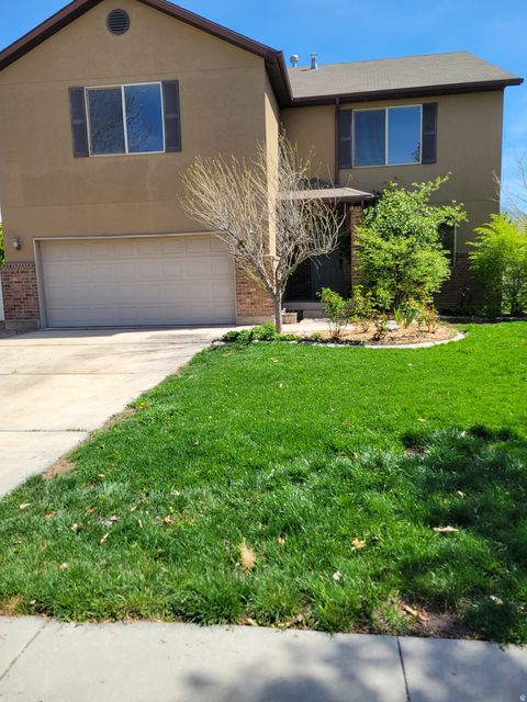 Tiny photo for 511 S SPANISH FIELDS DR, Spanish Fork, UT 84660 (MLS # 2151293)