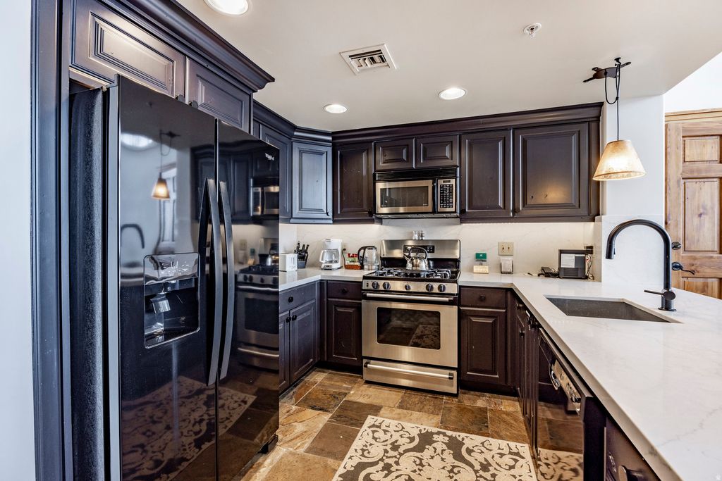 Photo of 2900 DEER VALLEY Dr E #E308, Park City, UT 84060 (MLS # 2136032)