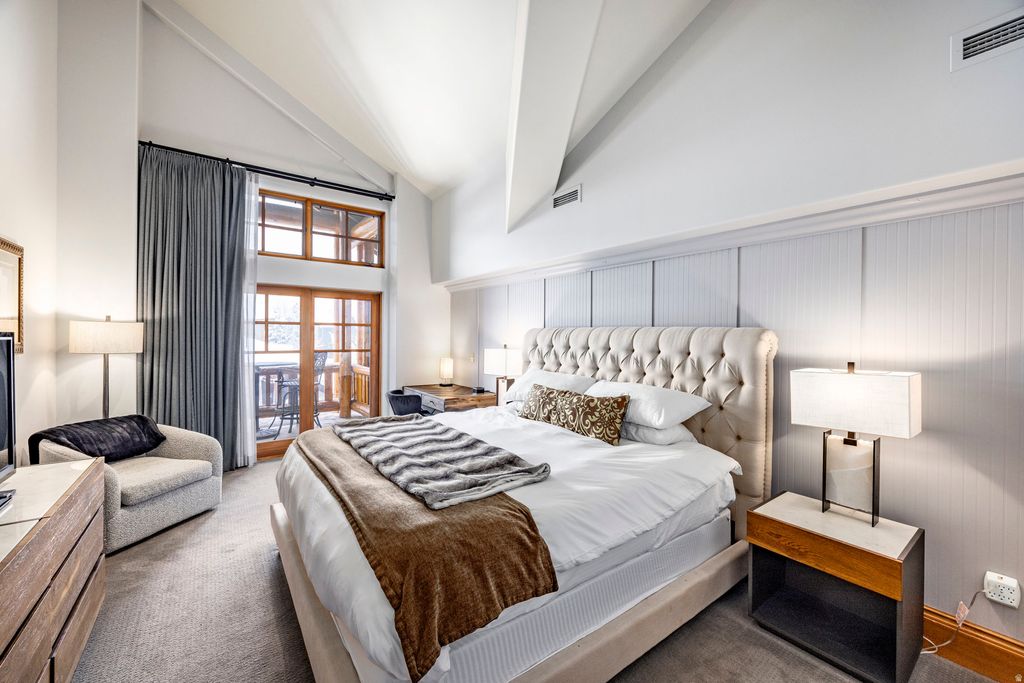 Photo of 2900 DEER VALLEY Dr E #E308, Park City, UT 84060 (MLS # 2136032)