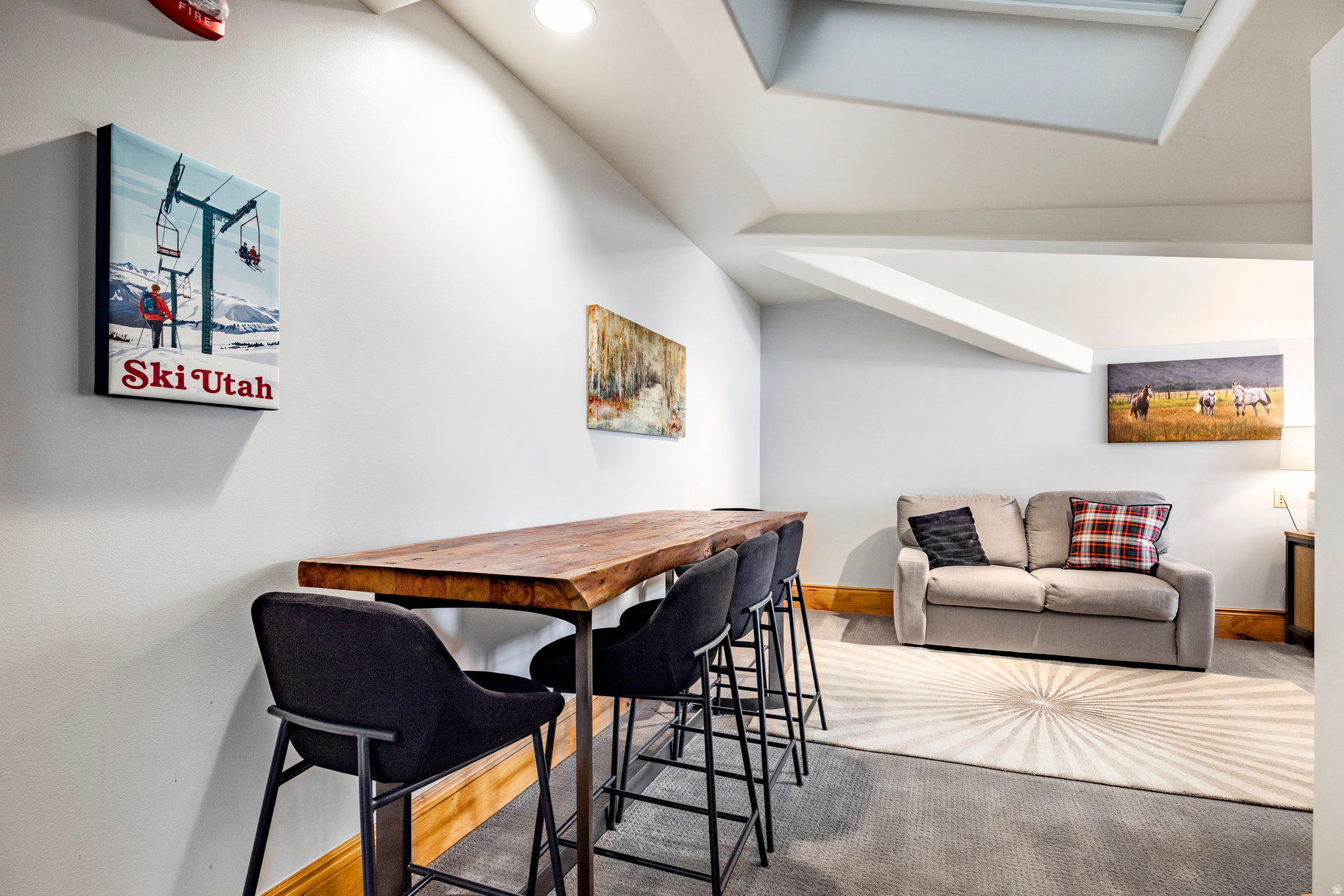 LODGES AT DEER VALLEY - Residential