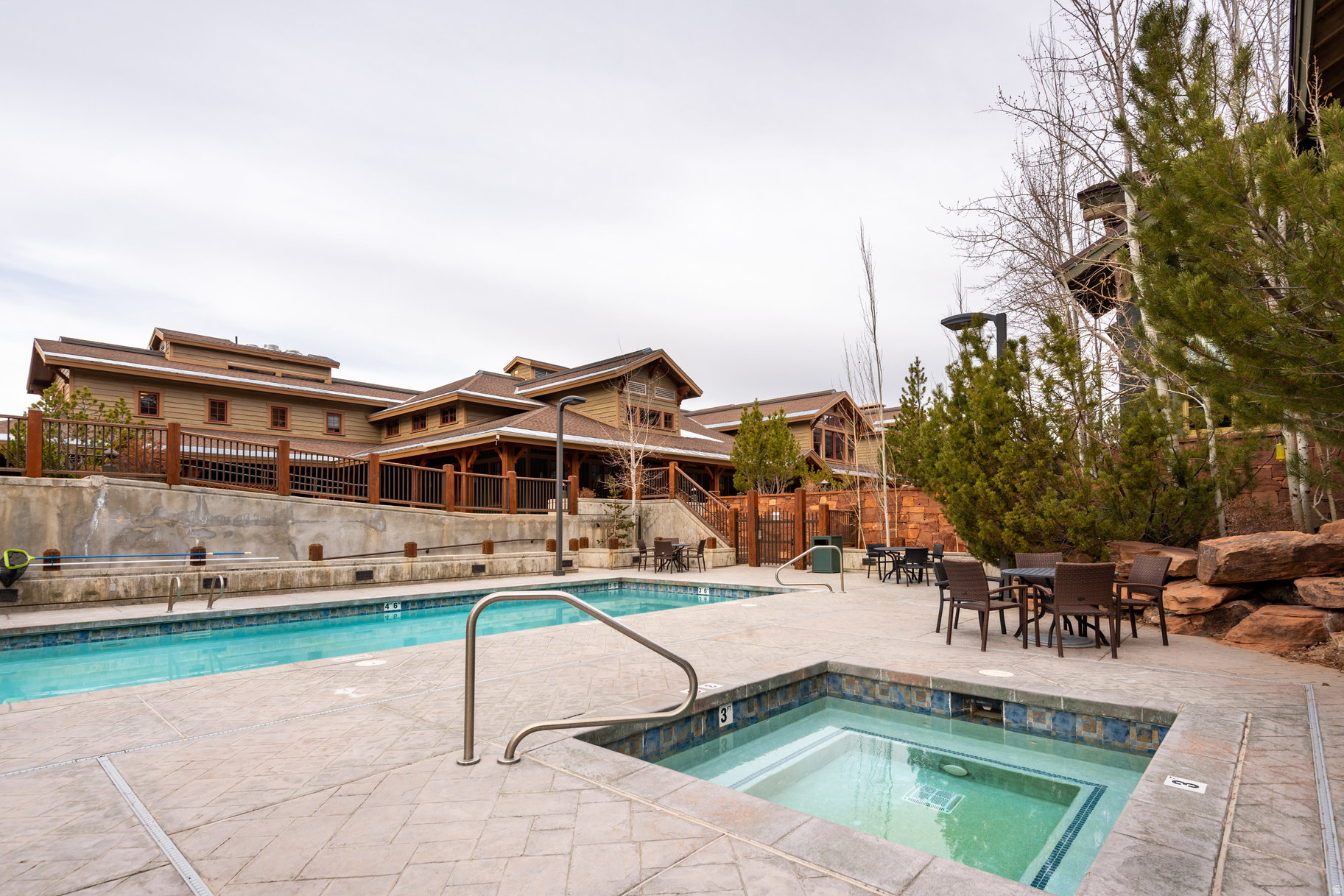 LODGES AT DEER VALLEY - Residential