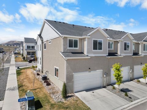 Tiny photo for 1964 N 4040 W, Lehi, UT 84043 (MLS # 2148378)